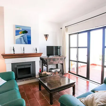 Lovelystay - Ericeira Beach House