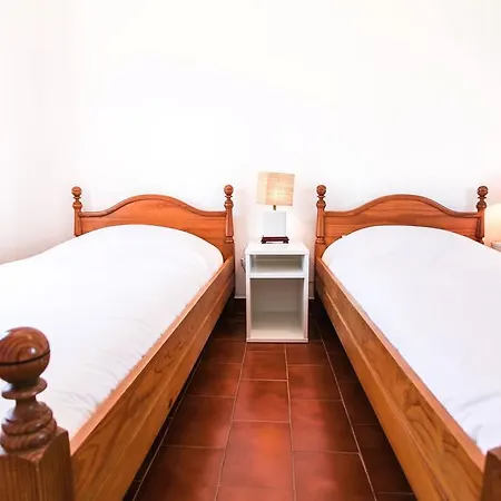 Lovelystay - Ericeira Beach House Διαμέρισμα *