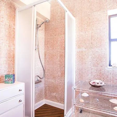 Διαμέρισμα Lovelystay - Ericeira Beach House *