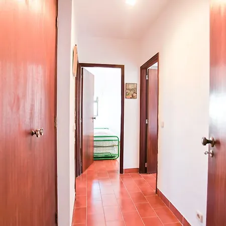 Lovelystay - Ericeira Beach House Διαμέρισμα *